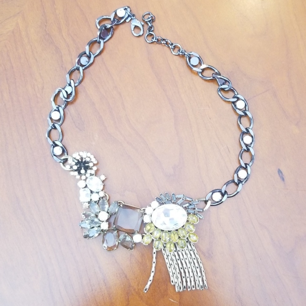 Bejeweled necklace